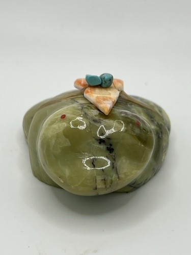 Zuni green frog - zuni,