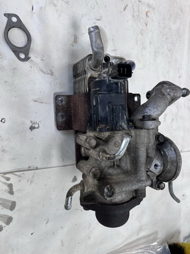 Mitsubishi l200 series 4 - l200,