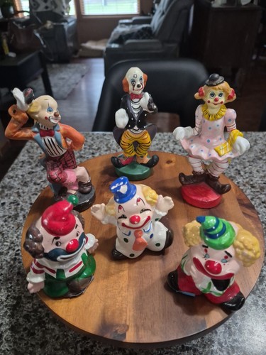 Vintage clown figurines - clown,