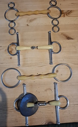 Happy mouth bits job - lot, 4