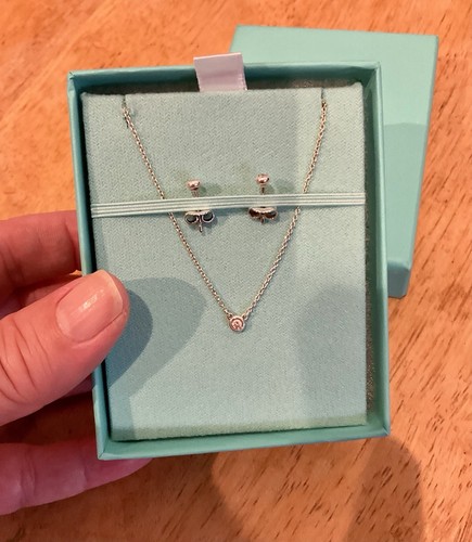 Tiffany diamond by - diamond, the