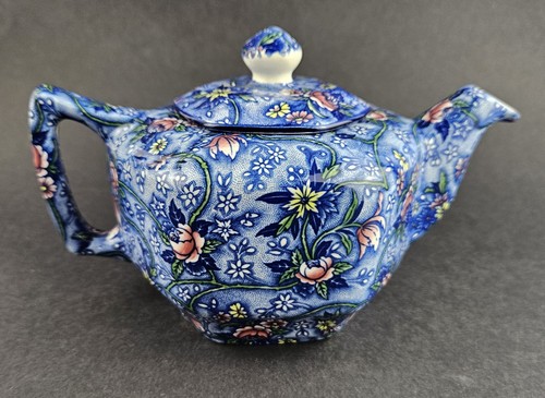 Ringtons floral ceramic teapot - floral,
