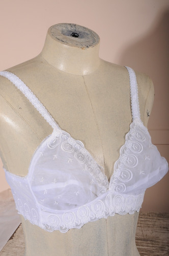 Vintage bra exquisite form - vintage,