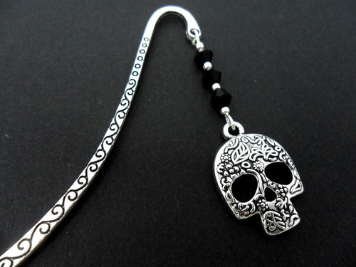 Tibetan silver skull - a,