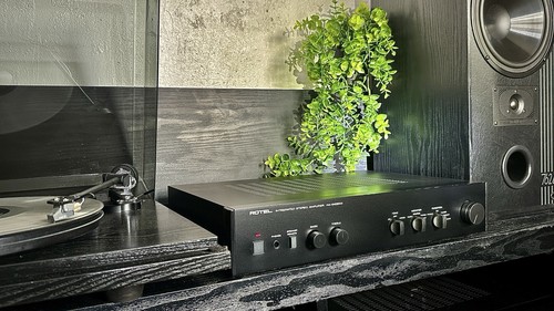 Rotel 840bx3 integrated - rotel,