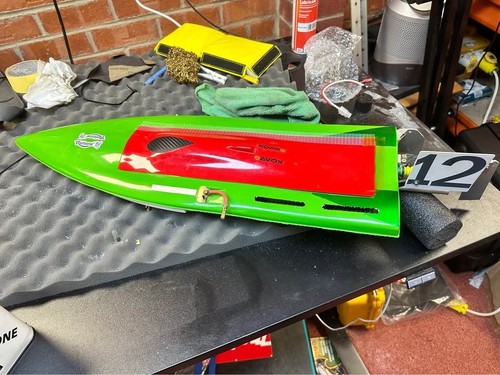 Mono race boat top - race,