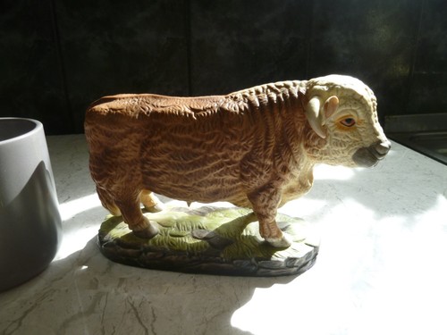 Alfretto porcelain bull 20cm - alfretto,