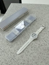 Hodinkee Swatch SISTEM51