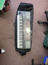 Korg Pa700