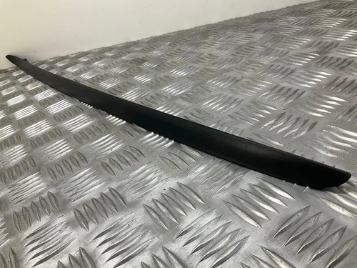 Touareg 7p5 molding - vw,