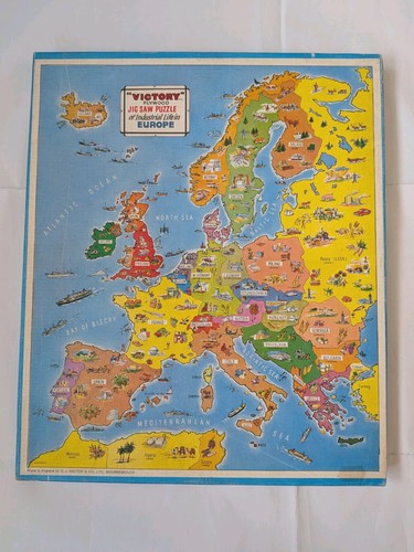 Vintage wooden victory puzzle - victory,