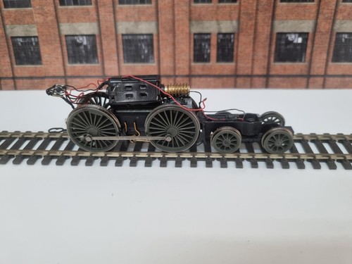 Hornby schools class chassis - schools,