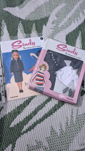 Sindy doll three rare - doll:,