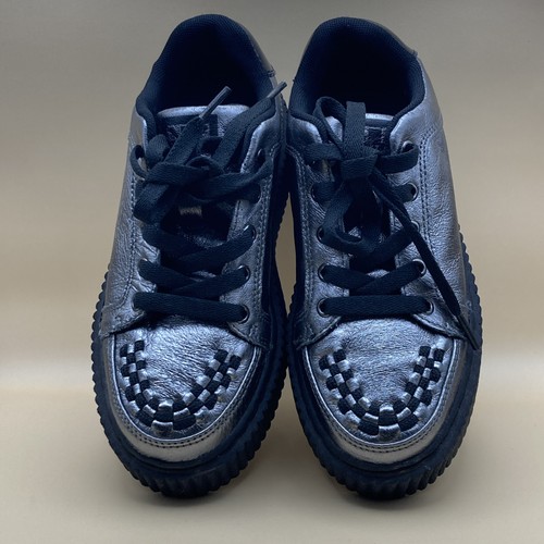Graphite casbah creeper - graphite,