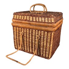 Vintage Wicker Picnic Basket