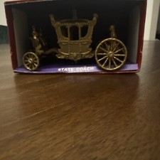 Crescent No1303 State Coach -