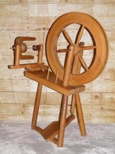 Vintage Westbury Large Beechwood Saxony Spinning Wheel - Single Foot Treadle