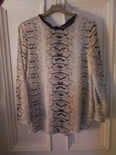 ZARA  ladies  tops size S