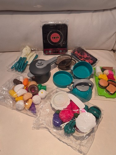 Play food and pots for - food,