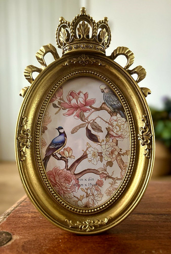 Ornate gilt oval - gilt,