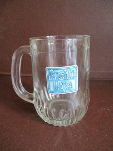 Half pint lager glass mug - half,