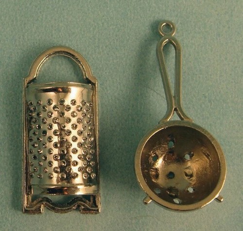 Metal sieve grater dolls - grater, ,