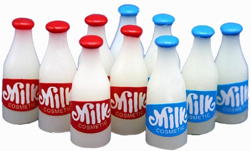Dolls house fresh milk - fresh, dairy