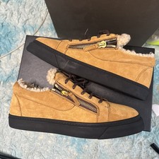 Giuseppe Zanotti Brown fur