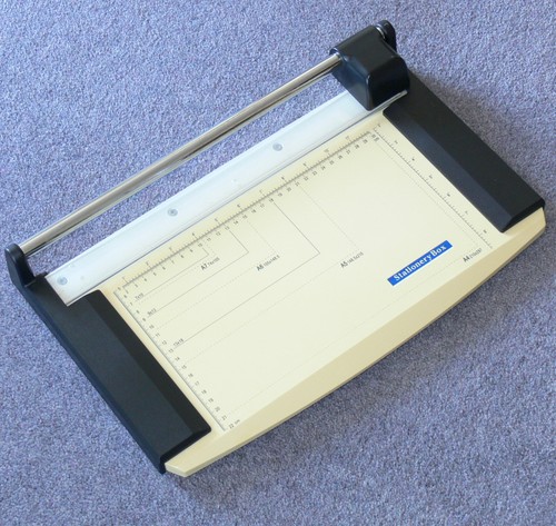 Print paper trimmer rotary - paper,
