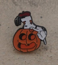 Snoopy Pin Badge Brooch Metal