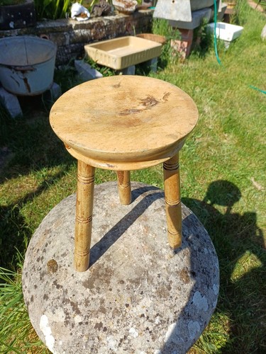 Lovely small size antique - size,