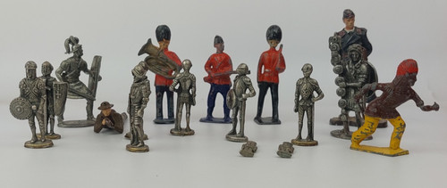 Vintage lead toy - lead, soldiers