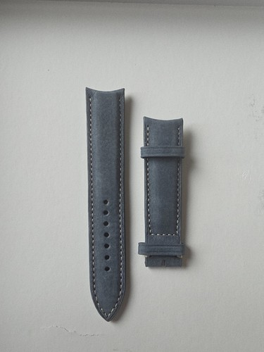 Bremont 22mm brushed - 22mm, leather