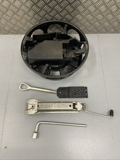 07-14 MERCEDES C CLASS TOOLKIT CAR JACK a2116830415 TOWING EYE WHEEL BRACE CHOCK