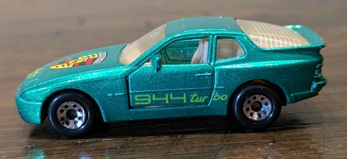 Vintage 1987 matchbox - vintage, porsche
