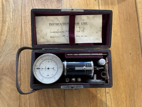 Antique vintage portable hand - portable,