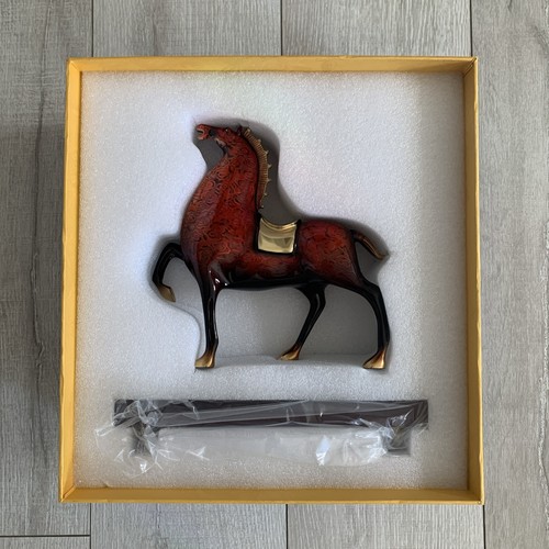 War horse tang style red - war,