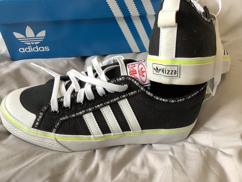 100 authentic adidas original - authentic,
