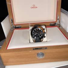 OMEGA Seamaster Planet Ocean
