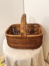 Vintage Wicker Shopping/