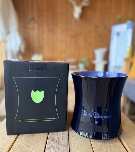 Dom pérignon champagne - dom,