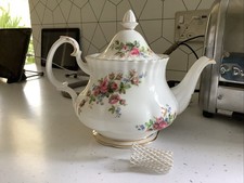 Large 2 Pint Royal Albert Moss Rose Teapot 1st Quality