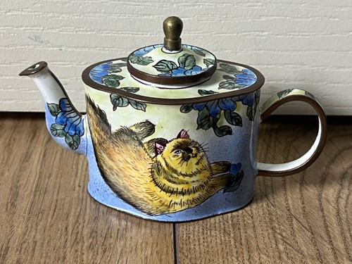 Trade aid miniature enamel - trade,
