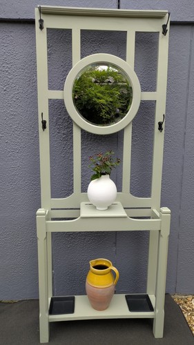 Painted mirrored hall - ,, hat