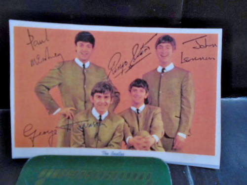 The beatles autographs - the,