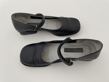 Women's Vintage Charles