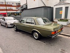 Green 1984 Mercedes 230 W123 230E - PROJECT CAR