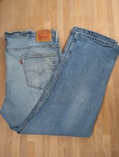 Levi's 569 blue straight leg jeans. Mens 42W 30L. DN2149
