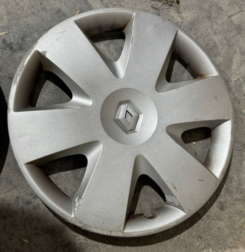 Renault megane wheel trim - renault,