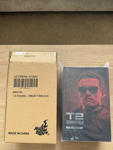Hot toys mms795 terminator - toys,